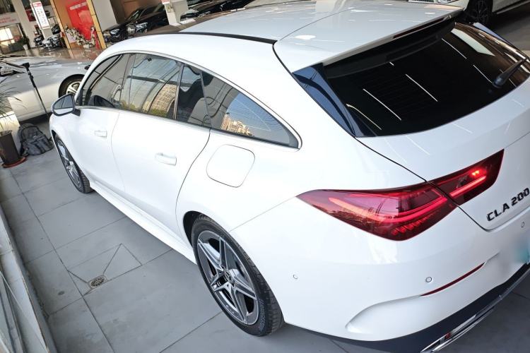 Used Mercedes-Benz CLA 2024 Facelifted CLA 200 Shooting Brake Left Side