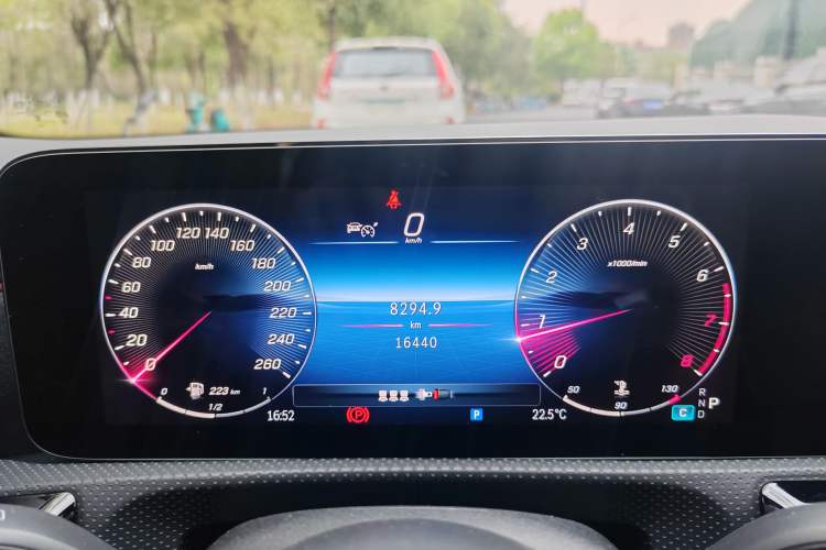 Used Mercedes-Benz CLA 2024 CLA 200 Odometer Close Up