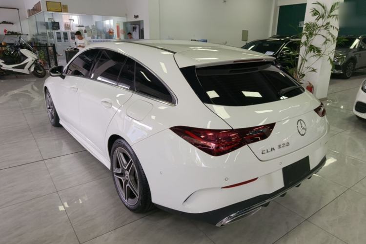 Used Mercedes-Benz CLA 2024 CLA 200 Shooting Brake Rear Left 45 Deg