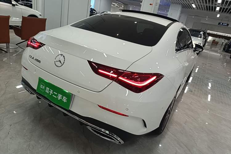 Used Mercedes-Benz CLA 2024-Year Facelifted CLA 200 Rear Right 45 Deg