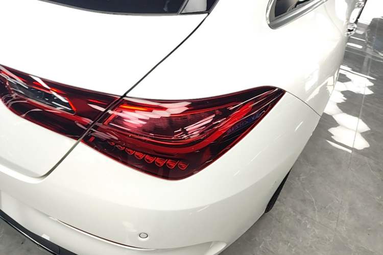 Used Mercedes-Benz CLA 2024 Facelifted CLA 200 Shooting Brake Right Rear Taillight