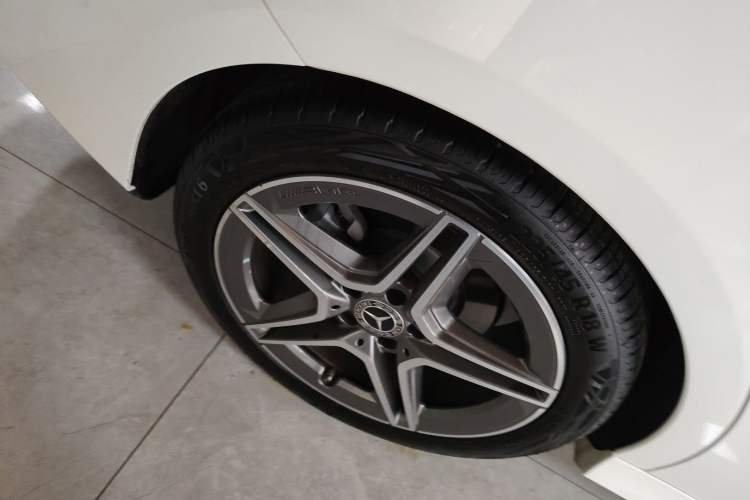 Used Mercedes-Benz CLA 2024 CLA 200 Right Rear Wheel Hub