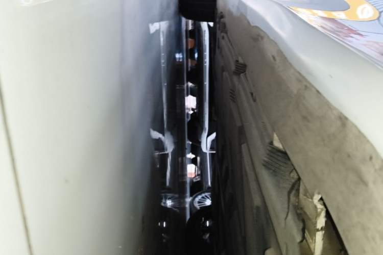 Used Mercedes-Benz CLA 2024-Year Facelifted CLA 200 Right Side Sill