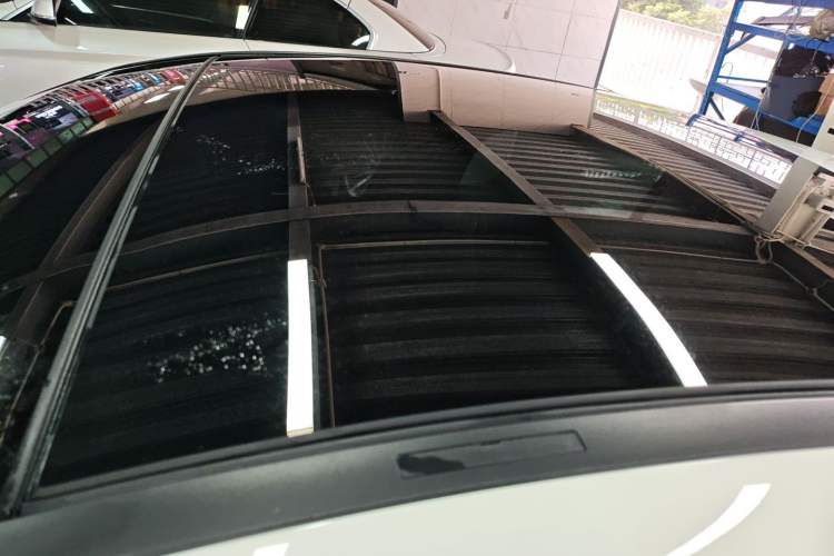 Used Mercedes-Benz CLA 2024-Year Facelifted CLA 200 Roof