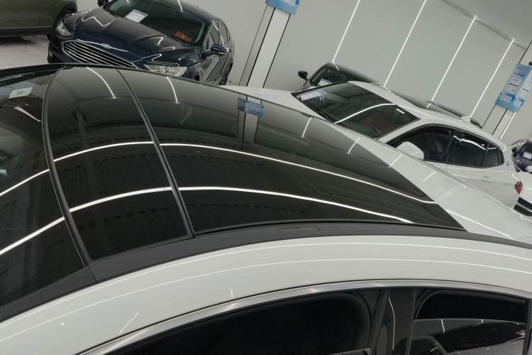 Used Mercedes-Benz CLA 2024 CLA 200 Shooting Brake Roof