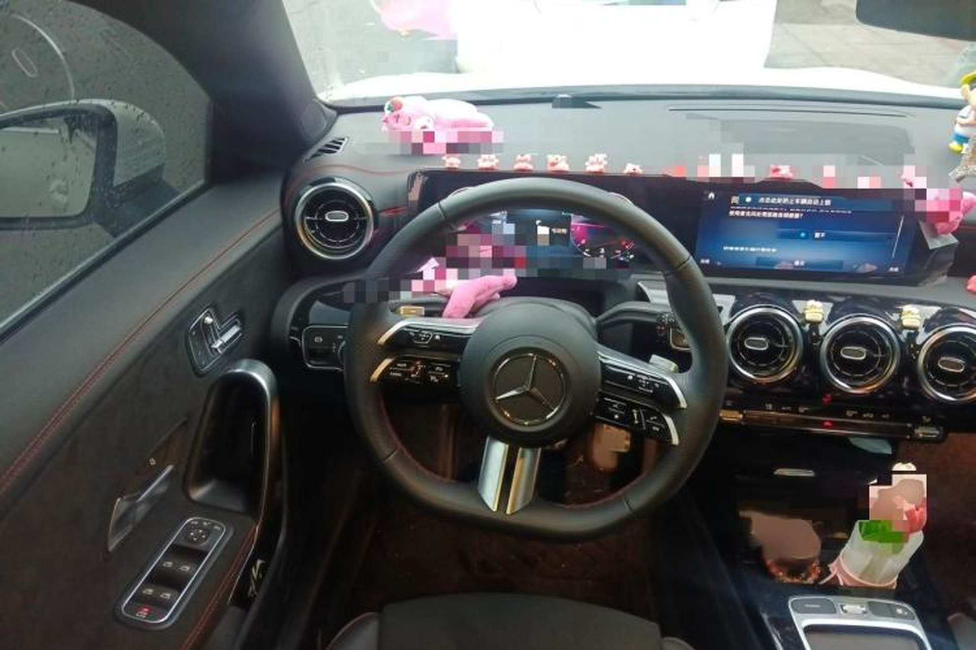 Used Mercedes-Benz CLA 2024-Year Facelifted CLA 200 Steering Wheel