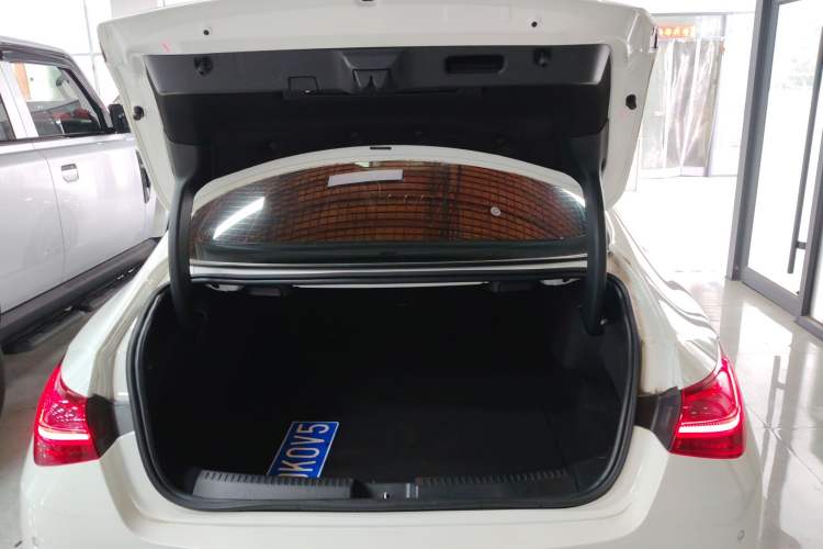 Used Mercedes-Benz CLA 2024 CLA 200 Trunk