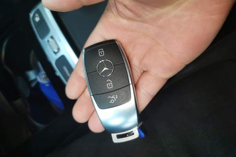 Used Mercedes-Benz CLA 2024 Facelifted CLA 200 Shooting Brake Vehicle Key