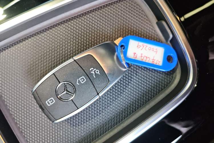 Used Mercedes-Benz CLA 2024 Facelifted CLA 200 Shooting Brake Vehicle Key