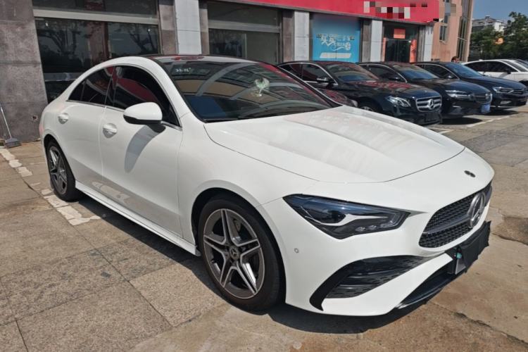 Used Mercedes-Benz CLA 2025 CLA 200 Front Right 45 Deg