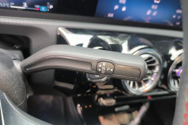 Used Mercedes-Benz CLA 2025 CLA 200 Gear Lever