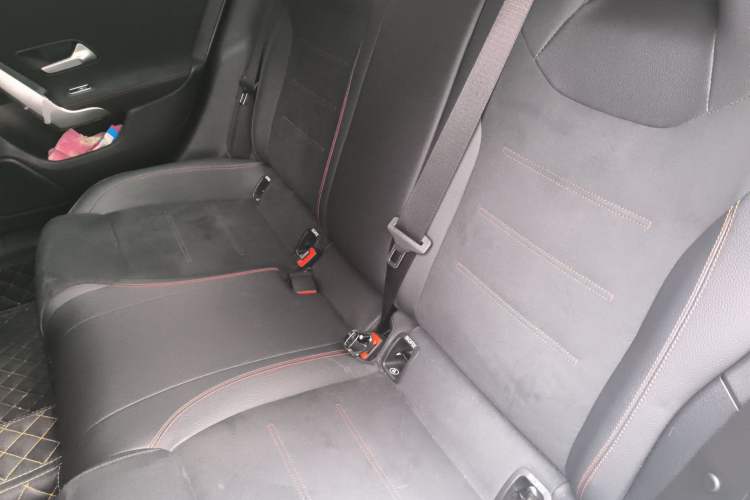 Used Mercedes-Benz CLA 2025 CLA 200 Left Rear Seat