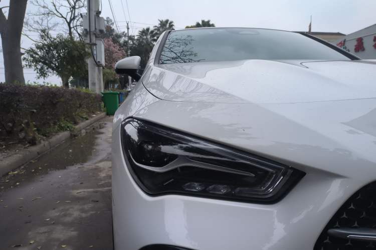Used Mercedes-Benz CLA 2025 CLA 200 Right Front Headlight