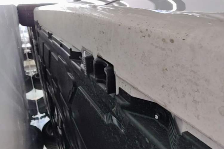 Used Mercedes-Benz CLA 2026 CLA 200 Shooting Brake Left Side Sill