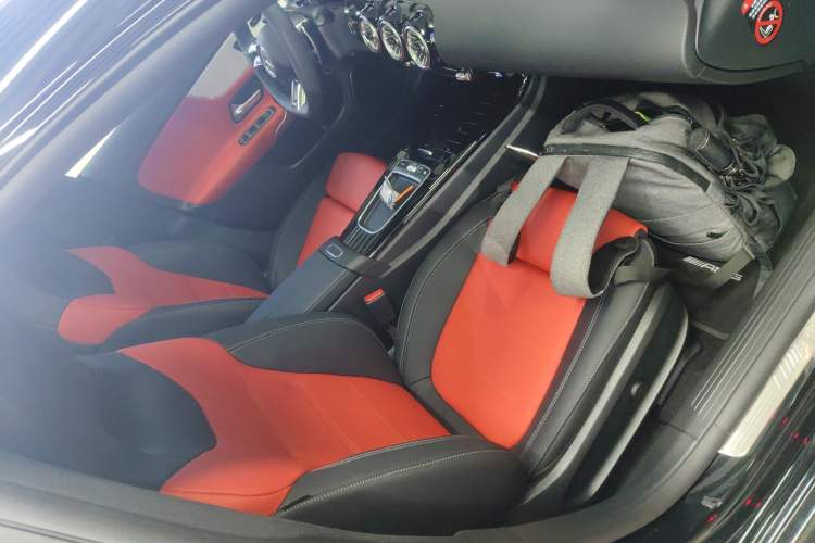 Used Mercedes-Benz CLA AMG 2025 AMG CLA 35 4MATIC Right Front Seat