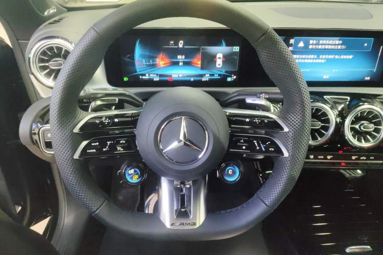 Used Mercedes-Benz CLA AMG 2025 AMG CLA 35 4MATIC Steering Wheel
