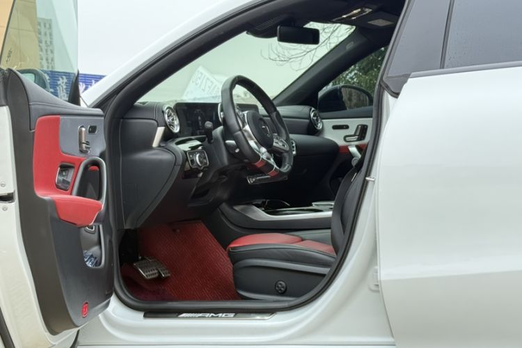 Used Mercedes-Benz CLA AMG 2020 AMG CLA 35 4MATIC Interior 2
