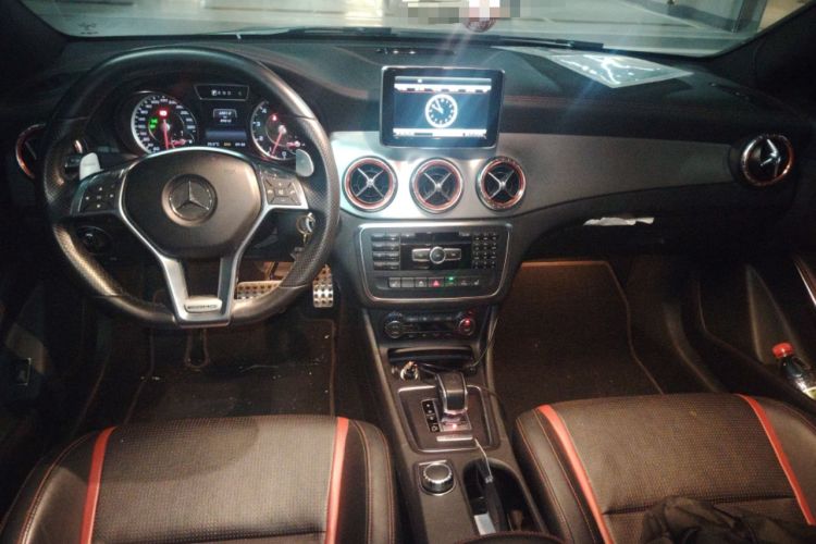 Used Mercedes-Benz CLA AMG 2014 AMG CLA 45 4MATIC Center Console