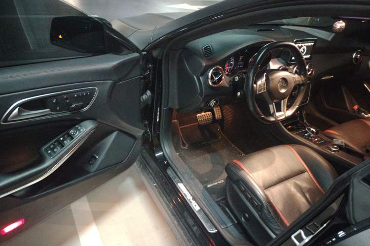 Used Mercedes-Benz CLA AMG 2014 AMG CLA 45 4MATIC Driver Seat