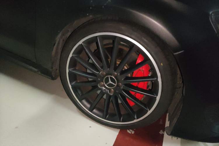 Used Mercedes-Benz CLA AMG 2014 AMG CLA 45 4MATIC Right Front Wheel Hub