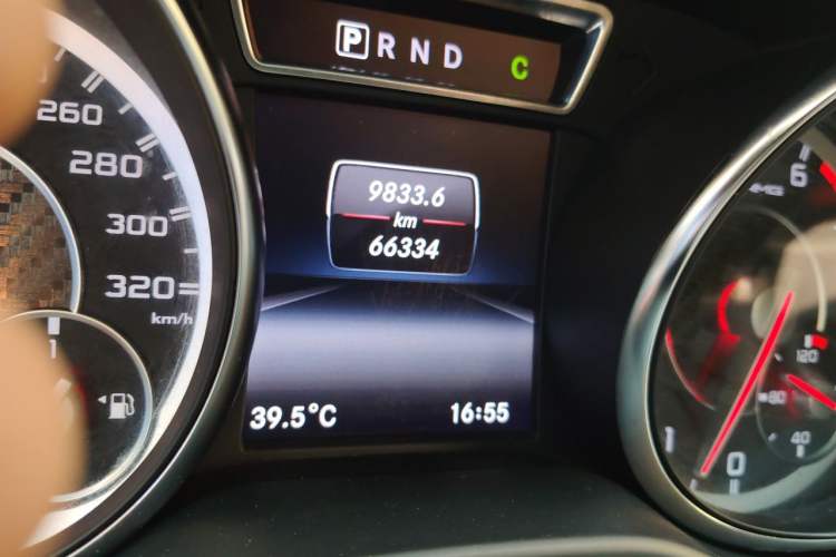 Used Mercedes-Benz CLA AMG 2014 AMG CLA 45 4MATIC Odometer Close Up