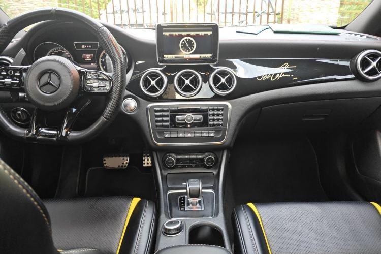 Used Mercedes-Benz CLA AMG 2014 AMG CLA 45 4MATIC Center Console