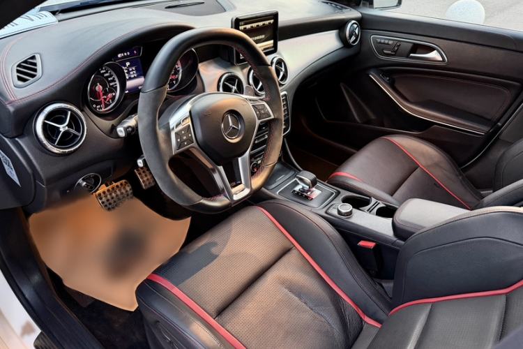 Used Mercedes-Benz CLA AMG 2014 AMG CLA 45 4MATIC Interior 5