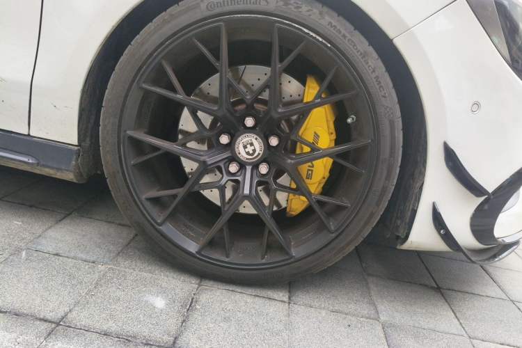 Used Mercedes-Benz CLA AMG 2014 AMG CLA 45 4MATIC Right Front Wheel Hub