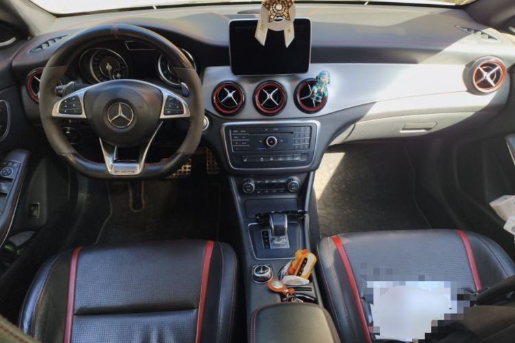 Used Mercedes-Benz CLA AMG 2015 AMG CLA 45 4MATIC Center Console