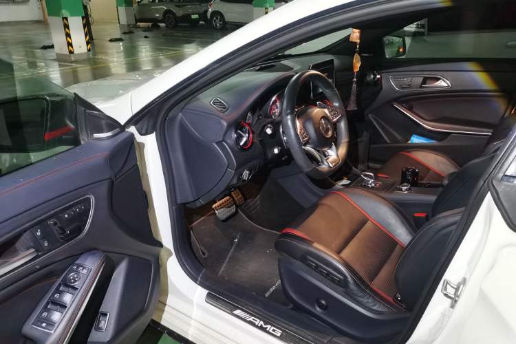 Used Mercedes-Benz CLA AMG 2015 AMG CLA 45 4MATIC Driver Seat
