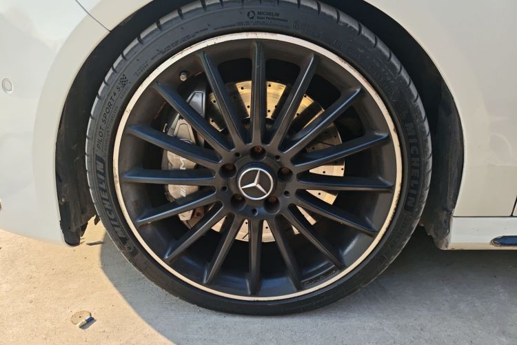 Used Mercedes-Benz CLA AMG 2015 AMG CLA 45 4MATIC Left Front Wheel Hub