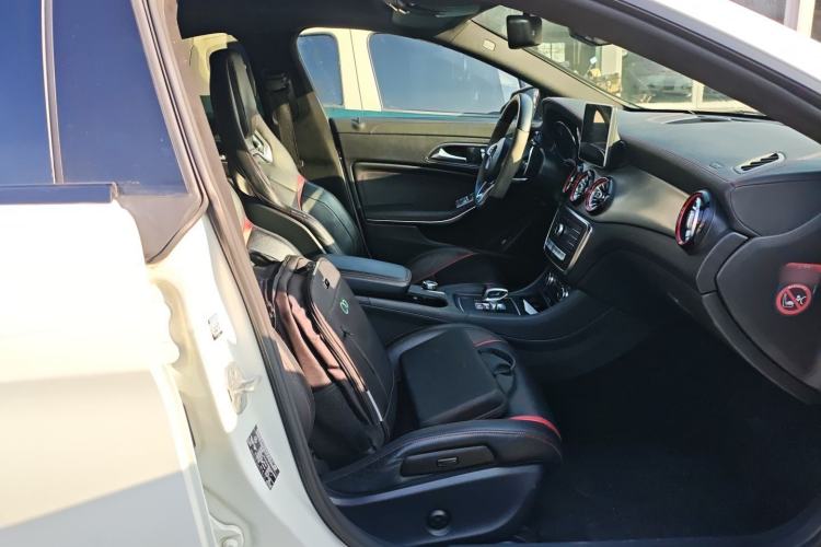 Used Mercedes-Benz CLA AMG 2015 AMG CLA 45 4MATIC Right Front Seat