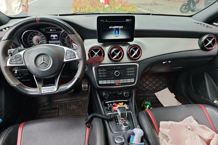 Used Mercedes-Benz CLA AMG 2016 AMG CLA 45 4MATIC Center Console