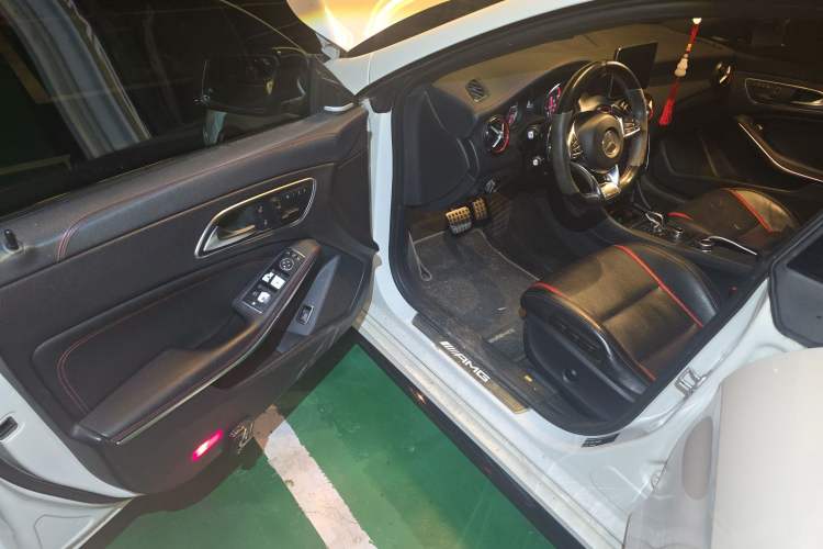 Used Mercedes-Benz CLA AMG 2016 AMG CLA 45 4MATIC Driver Seat