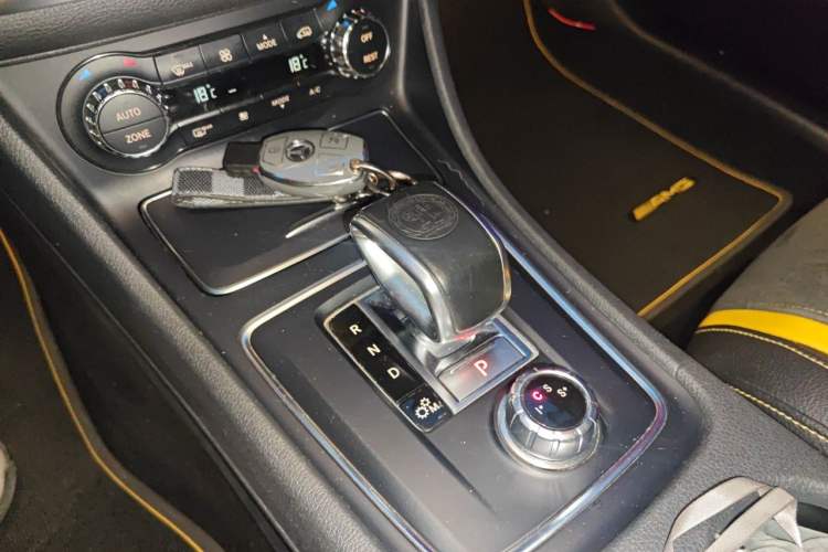 Used Mercedes-Benz CLA AMG 2017 Facelift AMG CLA 45 4MATIC Gear Lever