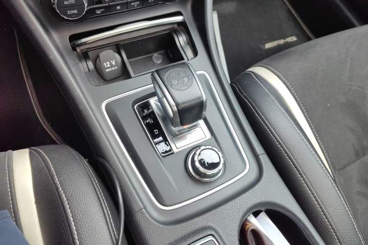 Used Mercedes-Benz CLA AMG 2017 Facelift AMG CLA 45 4MATIC Gear Lever