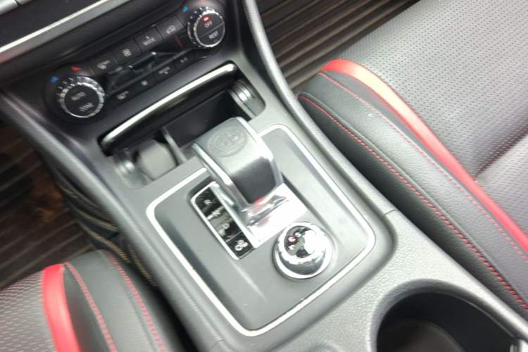 Used Mercedes-Benz CLA AMG 2017 Facelift AMG CLA 45 4MATIC Gear Lever