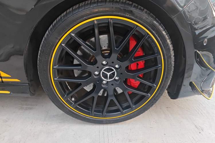Used Mercedes-Benz CLA AMG 2017 Facelift AMG CLA 45 4MATIC Right Front Wheel Hub