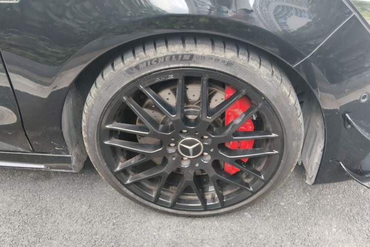 Used Mercedes-Benz CLA AMG 2017 Facelift AMG CLA 45 4MATIC Right Front Wheel Hub
