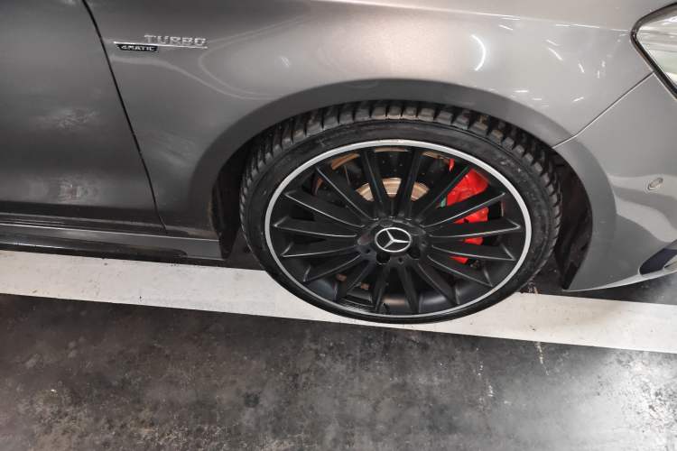Used Mercedes-Benz CLA AMG 2017 Facelift AMG CLA 45 4MATIC Right Front Wheel Hub