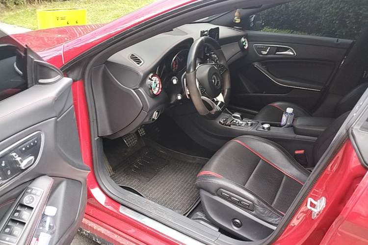 Used Mercedes-Benz CLA AMG 2017 AMG CLA 45 4MATIC Driver Seat