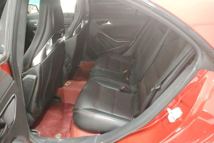 Used Mercedes-Benz CLA AMG 2017 Facelift AMG CLA 45 4MATIC Interior 4