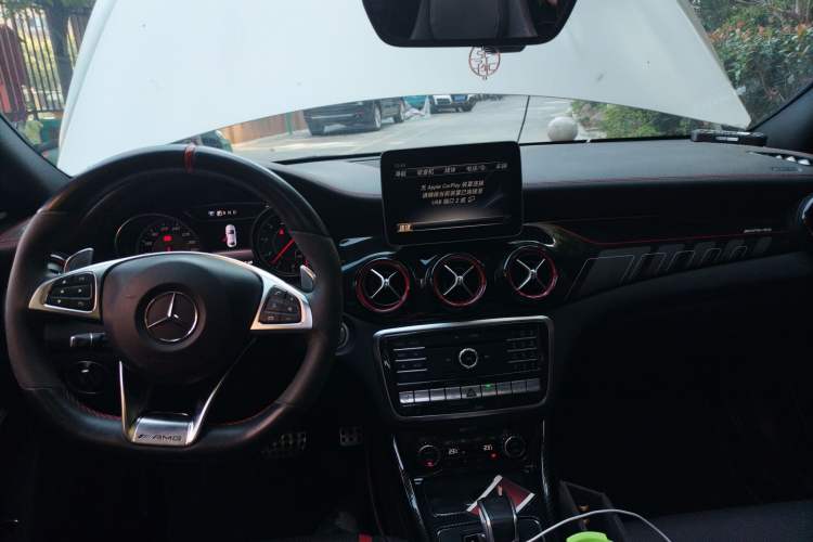 Used Mercedes-Benz CLA AMG 2017 Facelift AMG CLA 45 4MATIC Center Console