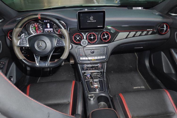Used Mercedes-Benz CLA AMG 2017 Facelift AMG CLA 45 4MATIC Center Console