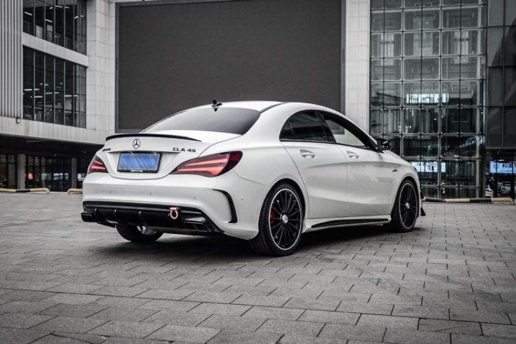 Used Mercedes-Benz CLA AMG 2017 Facelift AMG CLA 45 4MATIC Exterior 3