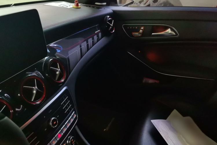Used Mercedes-Benz CLA AMG 2017 Facelift AMG CLA 45 4MATIC Interior 2