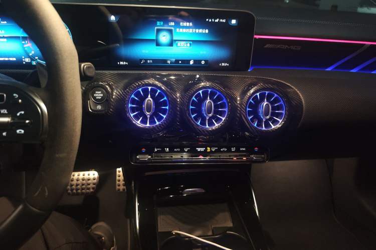 Used Mercedes-Benz CLA AMG 2020 AMG CLA 45 4MATIC+ Audio And AC Panel