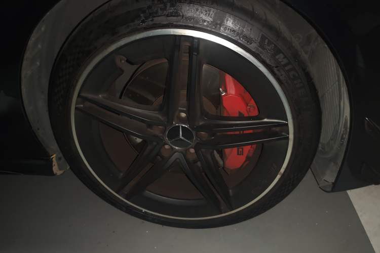 Used Mercedes-Benz CLA AMG 2020 AMG CLA 45 4MATIC+ Right Front Wheel Hub