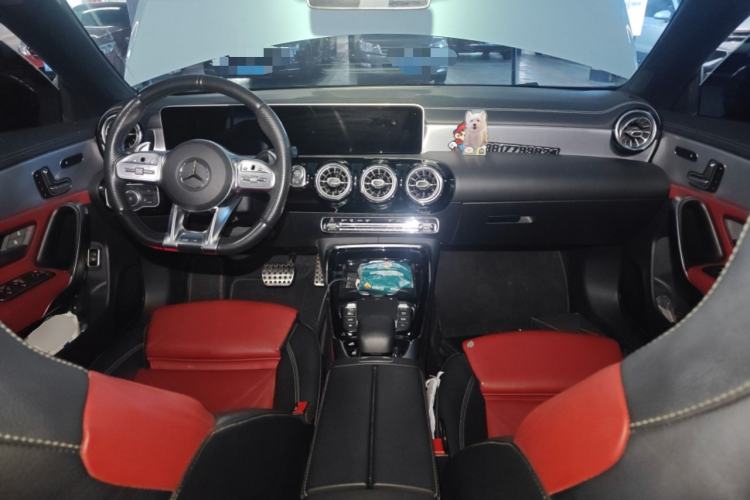 Used Mercedes-Benz CLA AMG 2020 AMG CLA 35 4MATIC Center Console