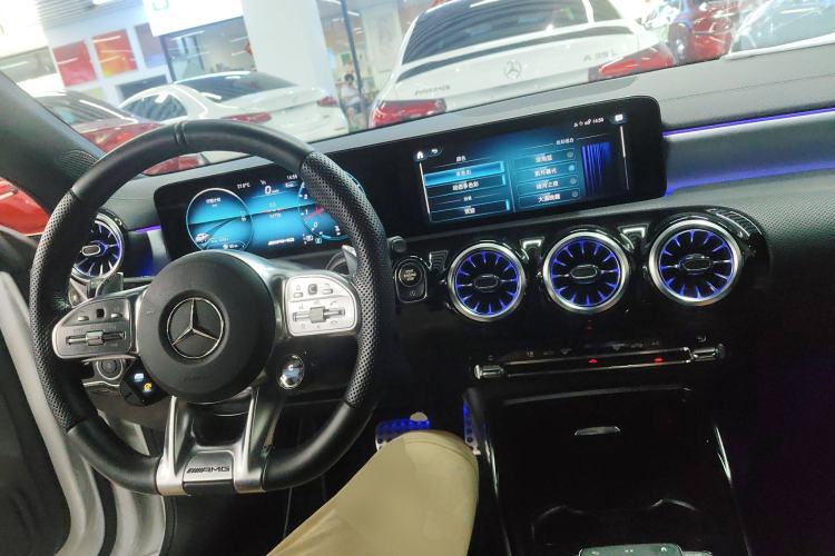 Used Mercedes-Benz CLA AMG 2020 AMG CLA 35 4MATIC Center Console